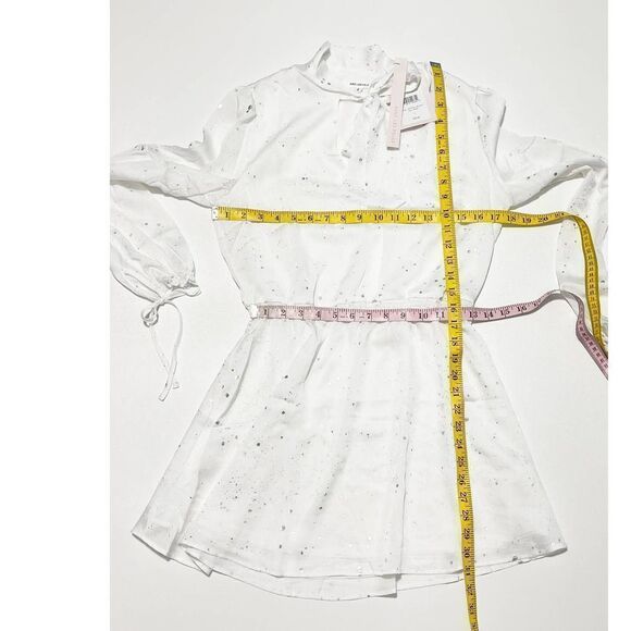 Avec Les Filles Long Sleeve Metallic Splatter Tie Crinkle Mini Dress White Small - Picture 6 of 15